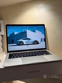 Macbook pro M1 256gb