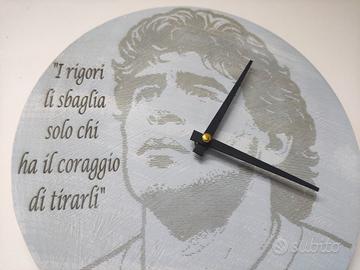 Orologio legno Maradona inciso frase motivazionale