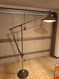 Lampada da terra 