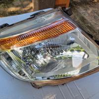 FANALE  ANT. DX FORD RANGER + PARASASSI ANT. SX