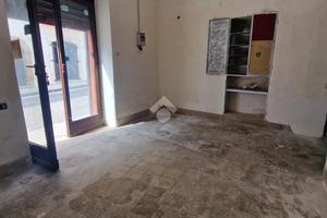 CASA SEMINDIPENDENTE A MONTESARCHIO