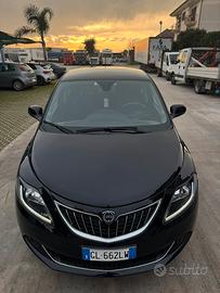Lancia ypsilon 2022