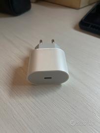 Alimentatore iphone mai utilizzato