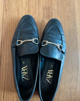 Mocassino di pelle nero Zara