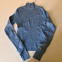 Lupetto Bershka a costine-Maglia celeste