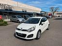 kia-rio-5p-1-4-crdi-ex