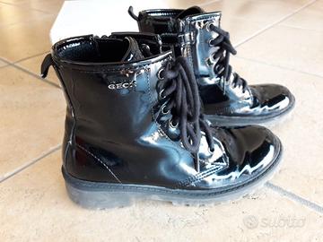 Stivaletti neri in vernice bambina by GEOX,