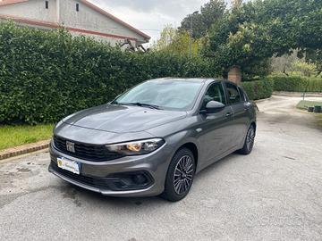 FIAT Tipo 1.0 5 porte Uconnect