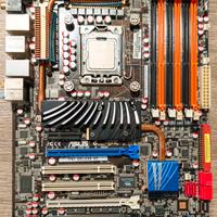 Scheda madre Asus P6T Deluxe V2 + Intel i7-920