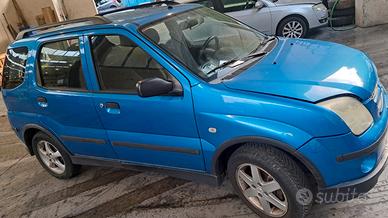 SUZUKI IGNIS 2004 SOLO PER RICAMBI