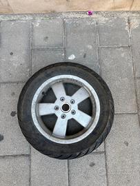 Cerchio anteriore Piaggio Vespa GT 200