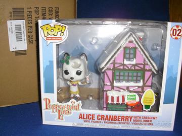 Funko Pop TOWN Alice Cranberry Crescent Moon Diner