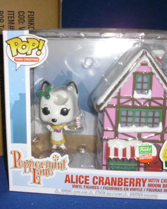 Funko Pop TOWN Alice Cranberry Crescent Moon Diner