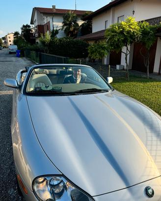 Jaguar xk8 MY 2001 convertible 