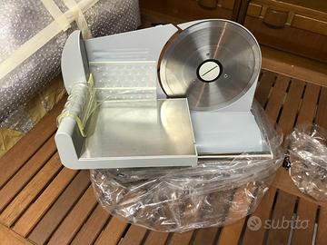 Affettatrice Professionale in Acciaio Inox