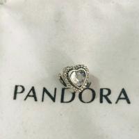 Pandora Charm 797608CZ Amore luminoso