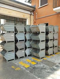 Contenitori a bocca di lupo usati