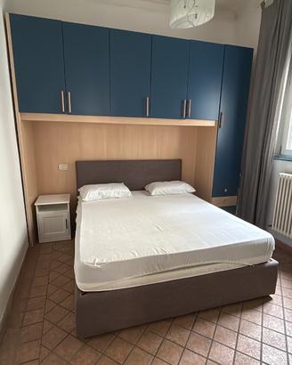 Cameretta da letto blu