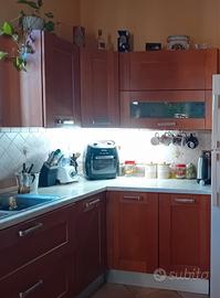 Cucina color ciliegio
