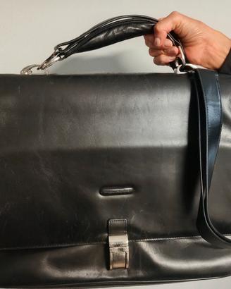 Borsa ventiquattrore pelle Piquadro con tracolla