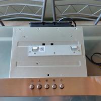 Cappa 90 cm Sibilla e frigo Beko cm 152