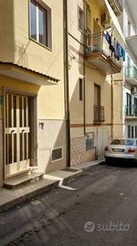 Appartamento di 123 m² con 4 locali e box auto a C