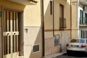 Appartamento di 123 m² con 4 locali e box auto a C