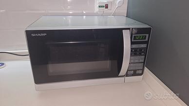 Microonde Della Sharp 