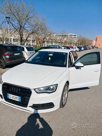 Audi A3 Sportback 1.4 g-tron Ambition 2015 Metano