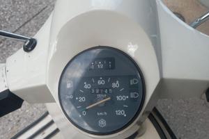 Vespa PX 150 E Arcobaleno