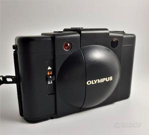 Fotocamera analogica compatta Olympus XA 2 AS NEW