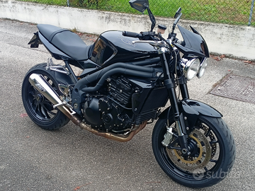 Triumph Speed Triple 1050