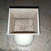 Nido esterno per canarini in plastica