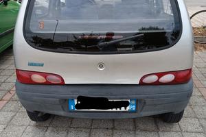 FIAT 600