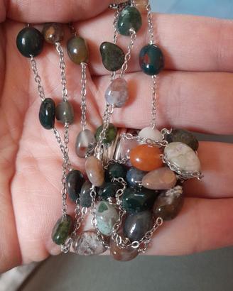 Collana lunga in pietre dure miste