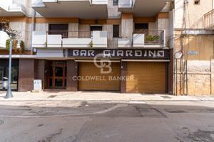 Locale commerciale - Toritto