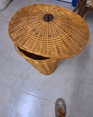 Portabiancheria iin vimini 
