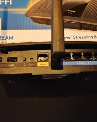 Router Linksys EA7500