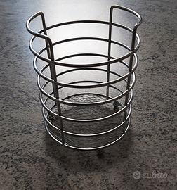 Porta bottiglia da tavola in acciaio.