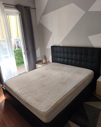 Letto matrimoniale 