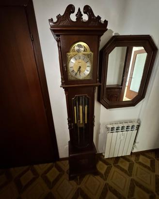 Orologio a pendolo vintage