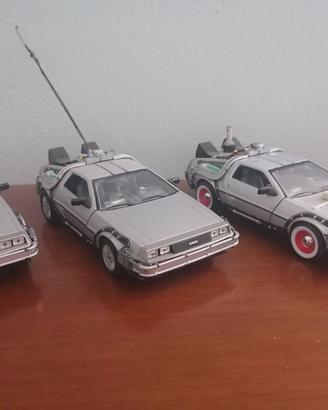 Tris di modellini della saga "ritorno al futuro"