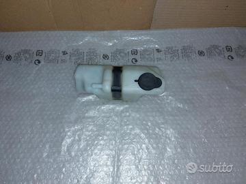 vaschetta acqua liquido triumph street triple 675