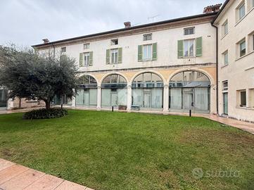 UFFICIO A CASTIGLIONE DELLE STIVIERE