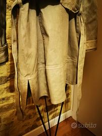 soprabito, Impermeabile e cappotto bianco