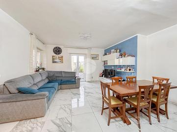 PORZIONE DI BIFAMILIARE A TERAMO