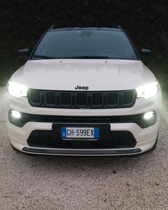 Jeep Compass 1.3 turbo t4 240CV phev S 4xe at6