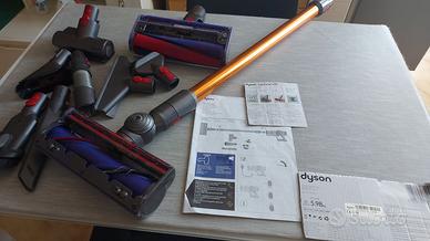 Aspirapolvere  DYSON V10 absolute