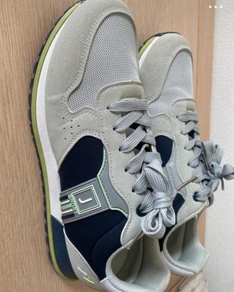 Scarpe uomo usate pochissimo 44