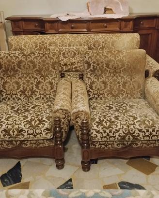 Due poltrone damasco h80 p80 L85